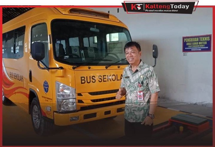 Bus Sekolah