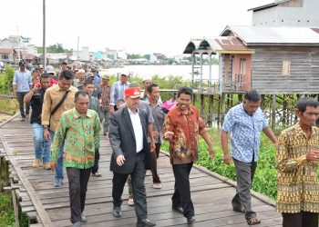 Bupati Seruyan : Pemdes Dan Warga Harus Kompak Bangun Desa