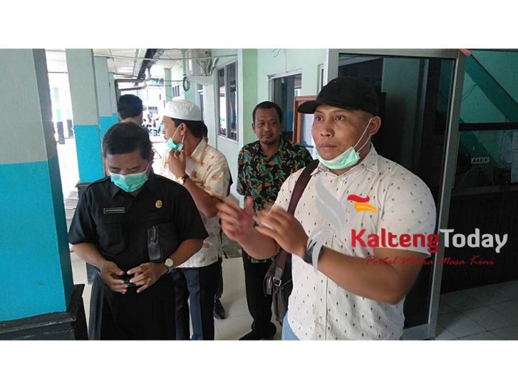 Anggota Komisi IV DPRD Kapuas mengunjungi RSUD Soemrno Sosro Admojo terkait kesiapan penanganan Covid 19.
