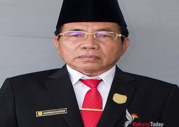 Ketua DPRD Kabupaten Gumas Akerman Sahidar