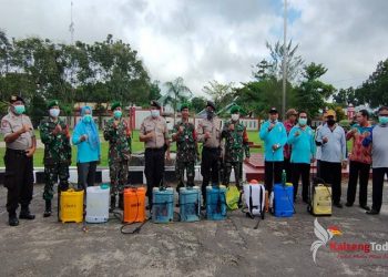 Camat kota besi Minta Jangan Ke Luar Rumah Jika Tidak Penting