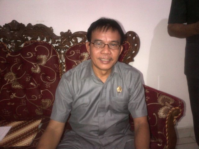 Anggota DPRD Kabupaten Barsel, Hermanes Djura