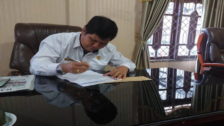 H Ary Dewar, Anggota DPRD Kotim