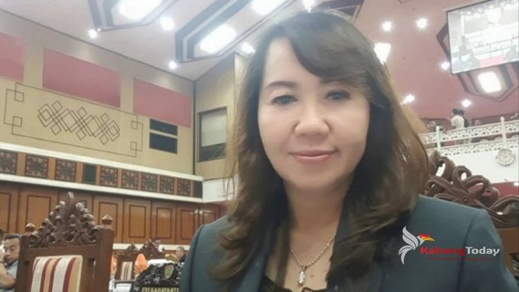 Legislator Ini Apresiasi Penyemprotan Disinfektan oleh DPRD Kalteng