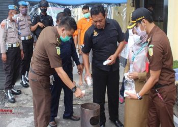 Polres Seruyan Musnahkan 2.930 Butir Obat Zenith