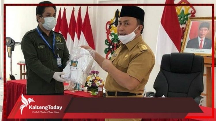 Gubernur Kalteng Bantu Masker Untuk Tunjang Kerja Wartawan