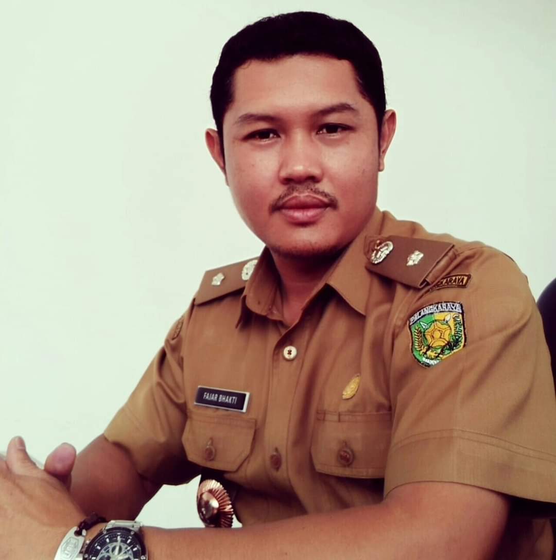 Lurah Pahandut Seberang.