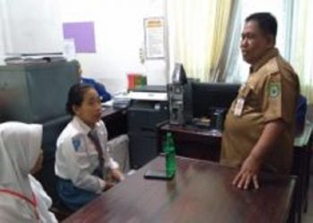 Enam Siswa Dari Tiga Jurusan PKL Di Sekretariat DPRD Kapuas