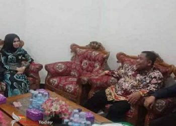 Kunjungan DPRD Hulu Sungai Selatan di ruang kerja Sekretaris DPRD Kapus