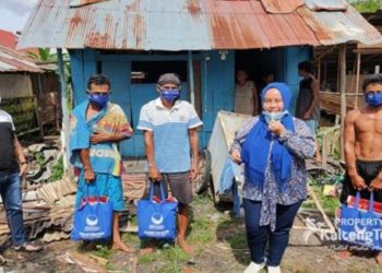 Fraksi Partai NasDem Kalteng Bagikan Sembako Untuk Para Wartawan