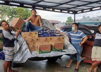 Legislator Mura Ini Bagikan 150 Paket Sembako di Daerah Pemilihan 3