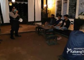 Polsek Hanau - Koramil 1015 - 16 Pembuang Hulu Gencarkan Patroli Gabungan Malam Hari