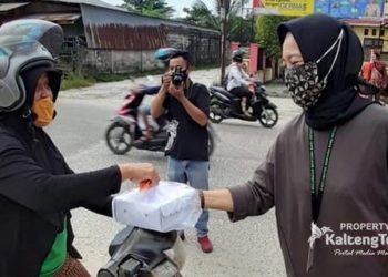 Kelurahan MB Ketapang Berbagi Takjil
