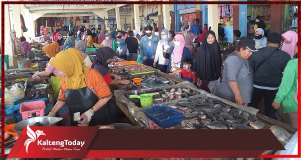 Berkah Bulan Ramadan, Pendapatan Pedagang Mulai Membaik