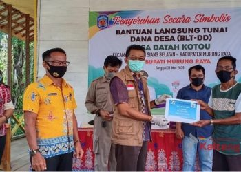 68 KK Desa Datah Kotou Dapat Bantuan BLT DD