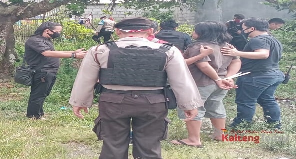 pelaku penusukan