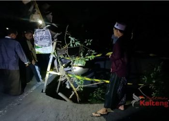 Jembatan Penghubung Kabupaten Kotim dan Seruyan Ambruk
