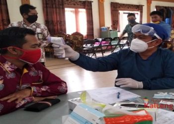 Ketua DPRD Pulang Pisau Jalani Rapid Test