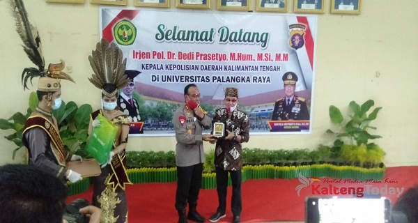 Rektor UPR Ingin Mahasiswa Gunakan Hak Pilihnya Saat Pilkada