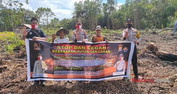 Antisipasi Karhutla, Polsek Cempaga Sosialisasi Larangan Bakar Lahan