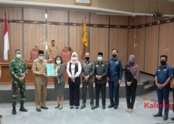 Pemkab Sampaikan LPJ APBD Tahun 2019 ke DPRD Kotim