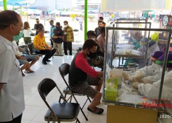 30 Orang Lakukan Rapid Test Covid-19 di Pasar Bahaur Pulang Pisau