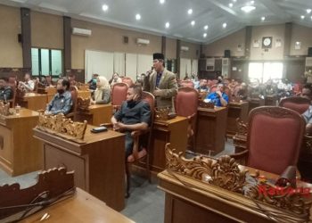 Hujan Interupsi Warnai Rapat Paripurna Usulan Pembentukan Pansus COVID-19 DPRD Kotim