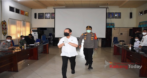 Bupati Kapuas Perintahkan Rapid Test Massal