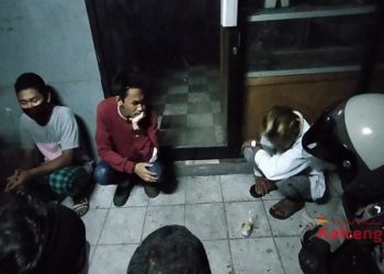 Lagi, Lima ABG Kembali Digaruk Polisi Saat Asik Ngelem dan Nenggak Miras