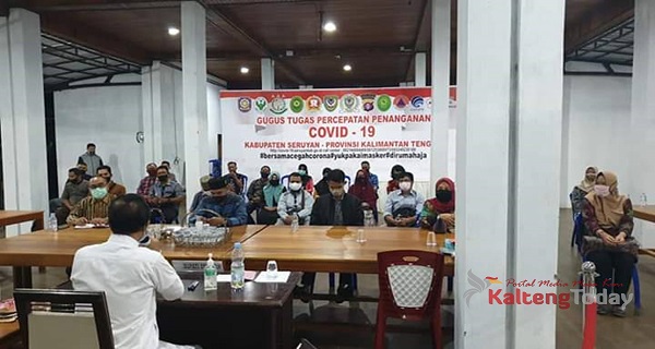 Jelang Penerimaan Siswa Baru Bupati Seruyan Kumpulkan Kepala Sekolah