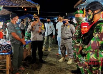 TNI /Polri Lakukan Sosialisasi ‘New Normal’ Warga Kecamatan Murung