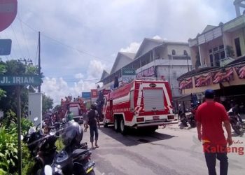 Breaking News! Api Berkobar Di Pasar Besar Palangka Raya