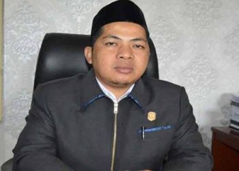 Dewan Ajak Masyarakat Tingkatkan Kebersihan Lingkungan