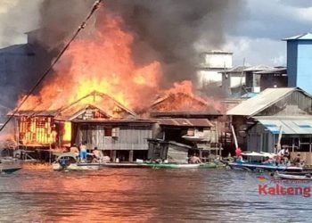 Tiga Rumah Warga Desa Kalanis di Kabupaten Barsel Ludes Terbakar