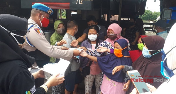 Pedagang Pasar Saik Pembuang Hulu Dapat Arahan Tentang New Normal