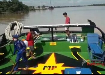 Satpolair Polres Pulang Pisau Lakukan Penyemprotan Disinfektan