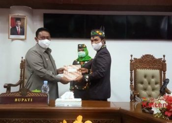 Bupati Pulang Pisau Hadiri Rapat Paripurna ke-8 Masa Persidangan II DPRD