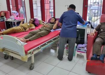 Kabag Umum Ajak ASN Donorkan Darah di PMI Sampit