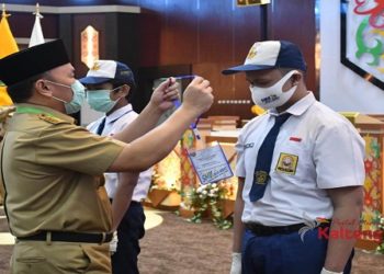 Gubernur Sugianto Sabran Minta Siswa SLTA Jujur Dan Berakhlak