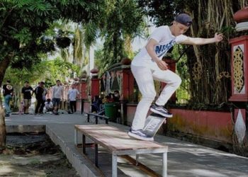 Selain Sepeda, Remaja Sampit Hobi Olahraga Ekstrem Skateboard