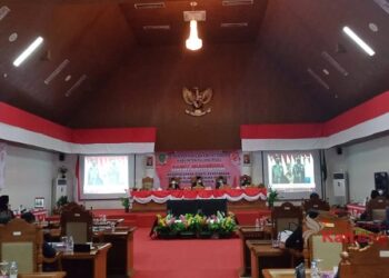 Ketua DPRD Pulpis Rapat Paripurna Mendengarkan Pidato Kenegaraan