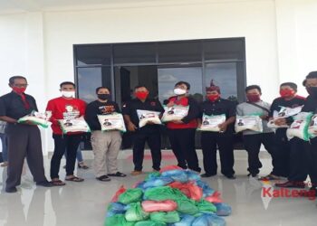 Satgas Cakra Buana Dapat Bantuan Sugianto Sabran