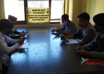 Polsek Seruyan Hilir Sediakan Wifi Gratis Bagi Siswa Di Kuala Pembuang