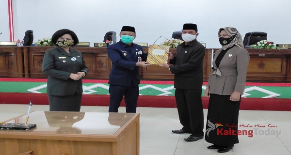 DPRD Barsel Gelar Rapat Paripurna Terkait Dua Buah Raperda