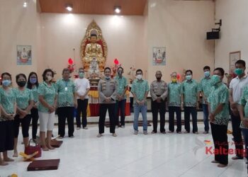 Jalin Silaturahmi, Kapolres Kotim Sambangi Umat Budha