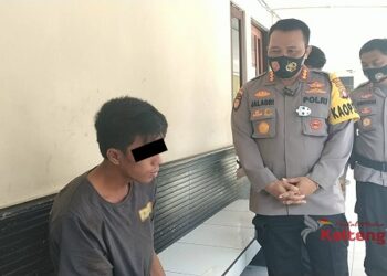 Diduga Gangguan Jiwa Pemuda Ini Bacok Dosen dan Mahasiswa di Kampus UPR