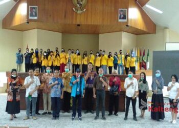 Rektor UPR Dukung Mahasiswa Berprestasi