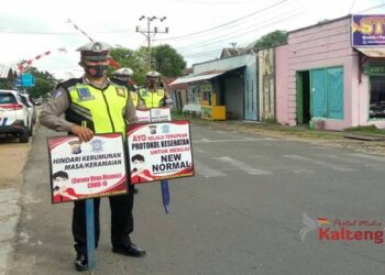 Satlantas Polres Seruyan Edukasikan Protokol Kesehatan Melalui Operasi Patuh Telabang 2020