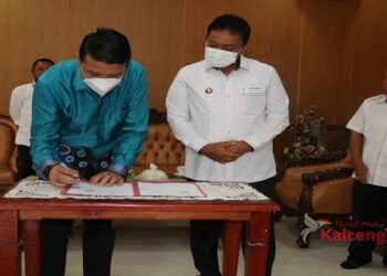 Bupati Pulpis dan PT. Pelindo III Lakukan Penandatanganan Program CSR