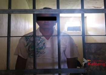 Cemburu Buta, Pria ini Sabetkan Parang Ke Teman Wanitanya Yang Kerja di Warung Remang-Remang